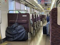 途中予定していた赤穂の坂越ポタリングはスルー、坂越駅で降りずにそのまま姫路へ向かうことにした。

気力の劣化か、スタミナ切れか。決して坂越の古い町並みに魅力がないと言う訳ではない。瀬戸内にはいずれまた来れる様な気がするし。