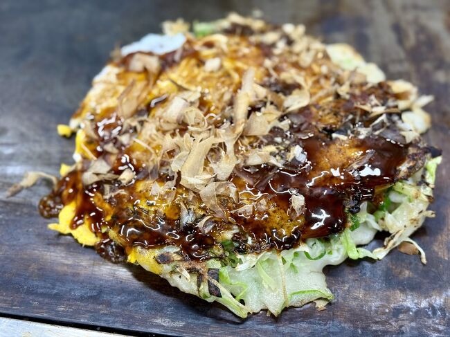 じゃあ～ん　初めて食べる カキオコ～ ♪<br /><br />　牡蠣のお好み焼き、うまいに決まってるっしょ