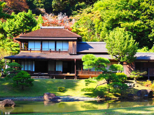 臨春閣<br /><br />紀州徳川家の別荘だった建物だそうな。