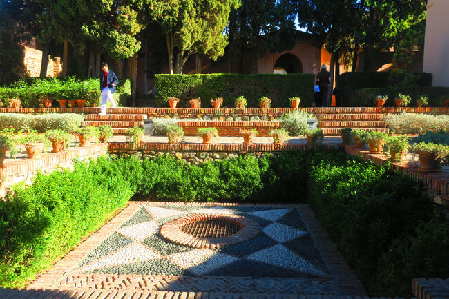 アルカサバ(マラガ砦)は人も少なくて、のんびりしています。素朴で落ち着く感じです(笑)