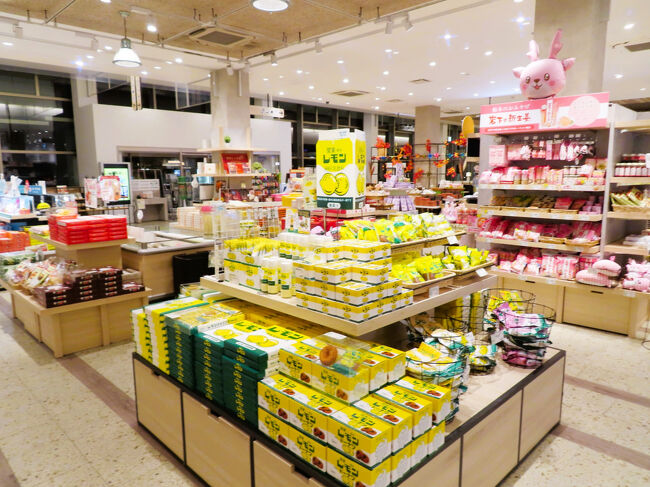 ショッピングタイム！<br /><br />このあたりに来ると、那須みやげというよりは、栃木全体のみやげものの方が主流になります。