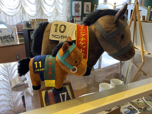 ちっちゃい版の馬が売ってたんだけれど脱走してしまって帰って来るまでの入荷待ちとのこと、残念