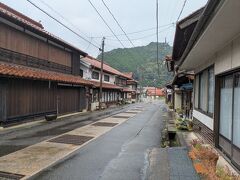 ランチ後は、すぐ近くの佐々並の伝統的町並みを観光