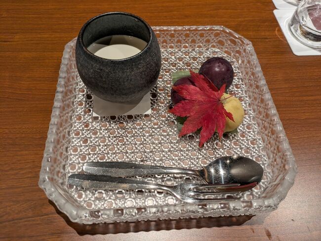 水物の、黒糖プリン、平原台ぶどう、山口ういろう芋金団で〆