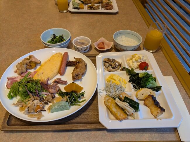 翌日の朝ごはん<br />ちょっと取りすぎ？(^^ゞ