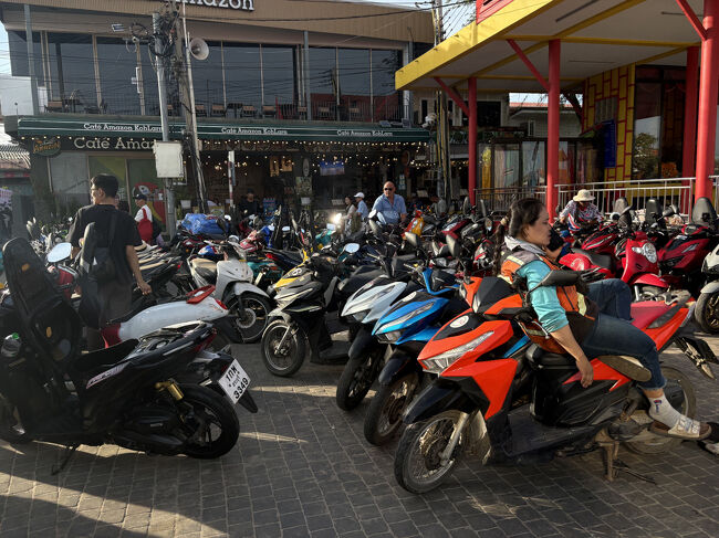 無事にバイクを返却してデポジットも返してもらいました。