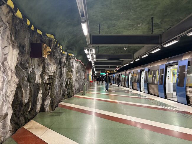 Kungsträdgården駅。