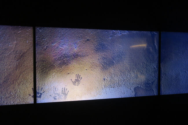 ショートムービーでの説明もありました。結構お金かけている感じです。今思えば、美術エリアより考古学のほうが時間かけて見ていた気がします。