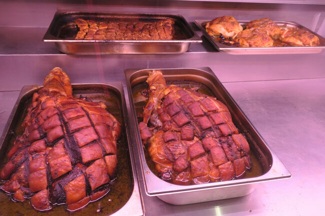 このお肉を挟んでくれるようです！