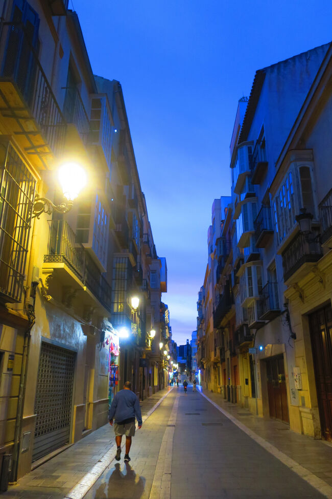 ちょっとやっつけ観光になってしまった感はありますが、そんな日もあるあるです。次の日はロンダに移動で「もう旅の終盤なのかぁと」しみじみ。丸2日寝ていたので、余計に早く感じました(笑)