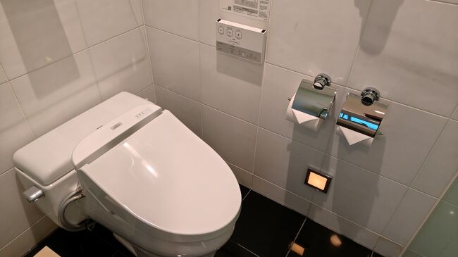 トイレはセパレートタイプです。