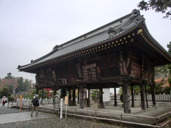 こちらは「額堂」です。