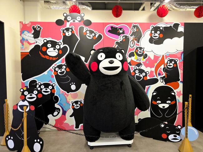 くまモンオブジェに…