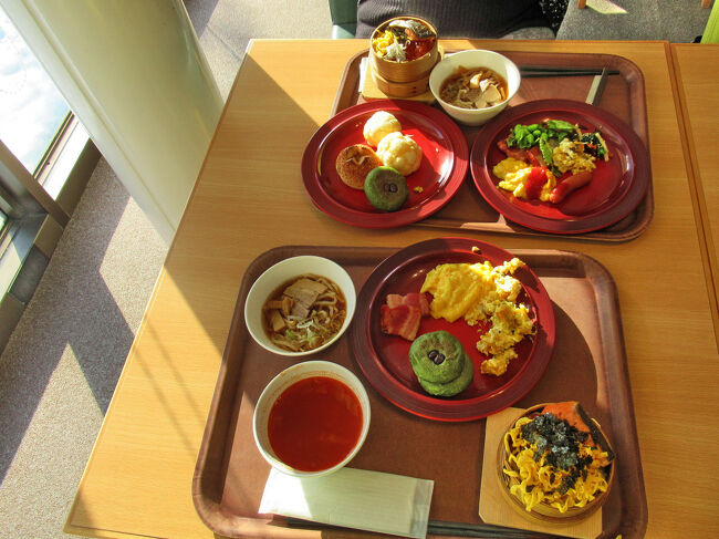 イクラが山盛りのわっぱ飯と喜多方ラーメンなど・・・朝からこんなに食べて、大丈夫ですか？