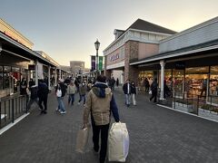 佐野プレミアム アウトレット