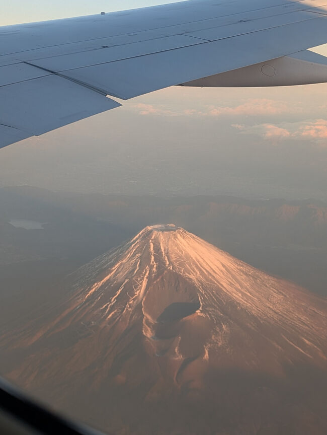 もやってますが、綺麗に富士山が見えました