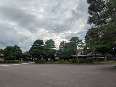 16:08 高山陣屋に到着。