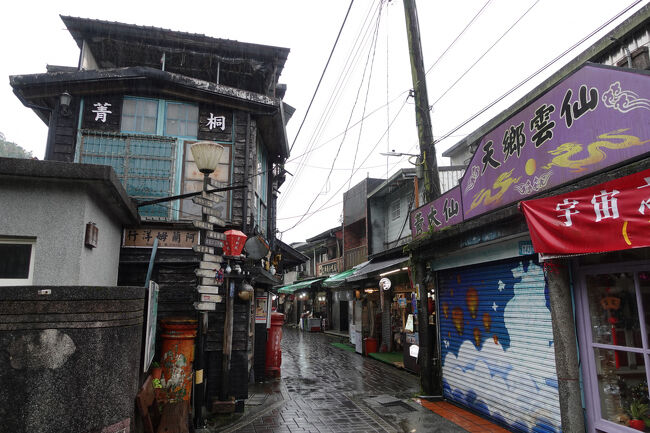 ひと気無い老街…静かなのはえぇけど…