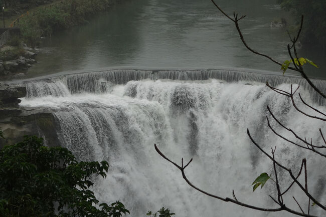 ちと見え辛い。って事は、他にもビューポイントありそう。