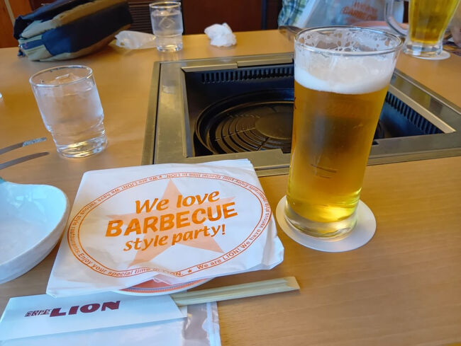 午前１１時に予約していたので　一番乗り　ビールはサッポロ生ビール！