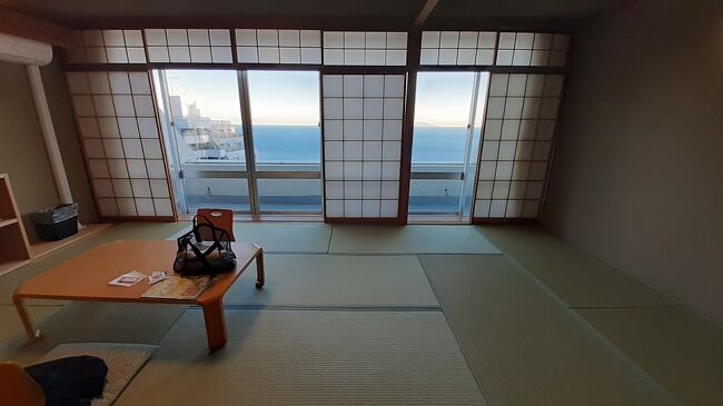 12畳和室<br />オーシャンビューでございます