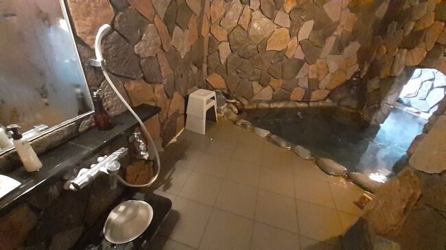 貸切風呂はどれも掛け流しで温度もとてもよかったです！