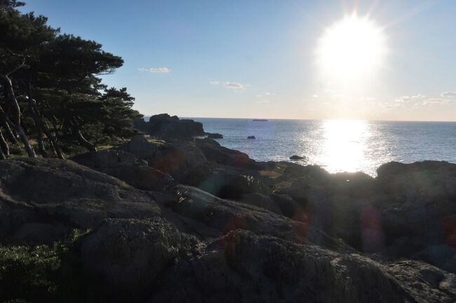 そろそろ日御碕海岸に夕日が