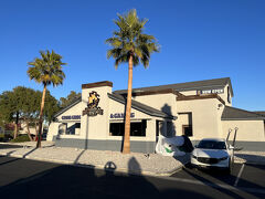 コチラのお店にも行きました。