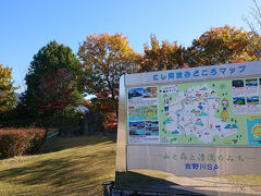 徳島自動車道で高知県を目指します。
SAで休憩　9：40