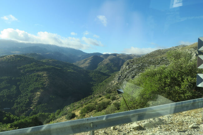 朝早かったので、とっても眠いんですけど…「絶景見たい」と「眠い」の戦いです(笑)