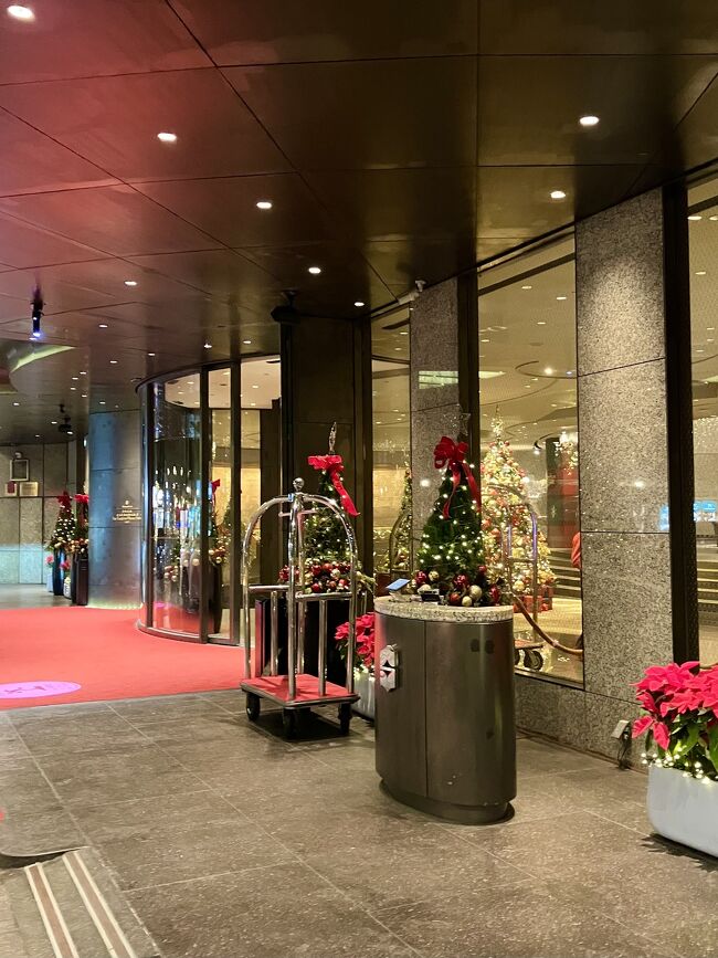 クリスマスモードの玄関♪