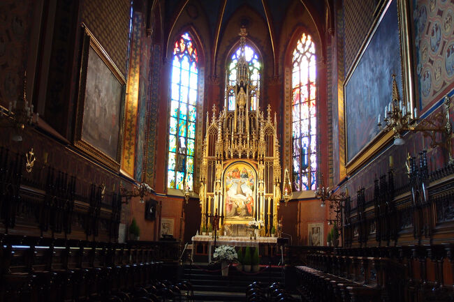 聖フランシスコ教会の内部です