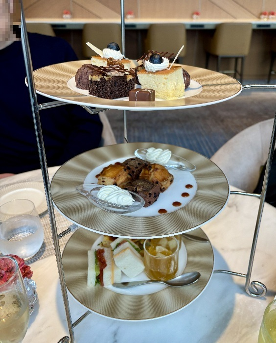 アフタヌーンティー