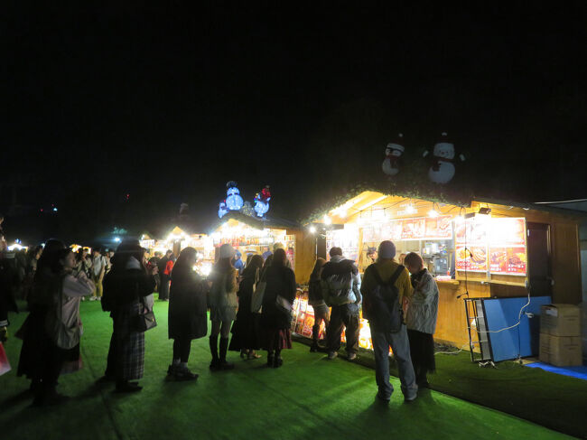 クリスマスマーケット内をてくてく♪