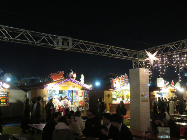 クリスマスマーケット内をてくてく(^^)/