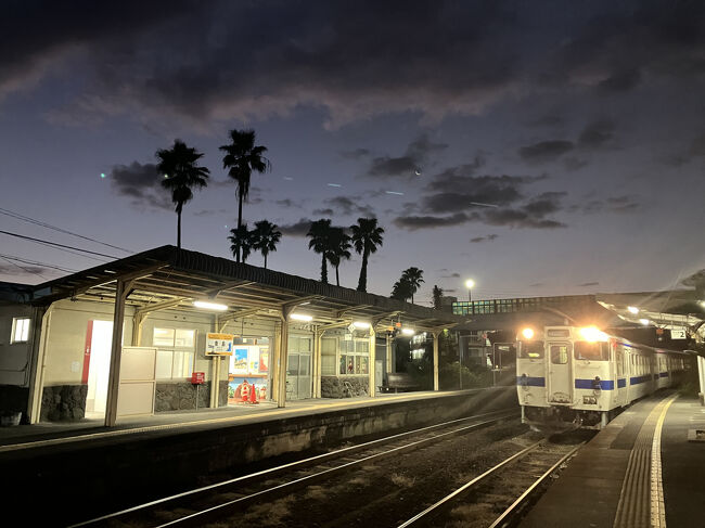 青島6時31分発<br />日南線高校通学列車で