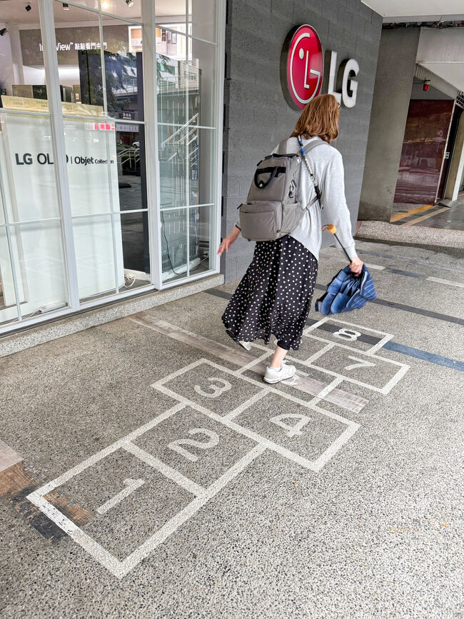 次の目的地に向かいます<br />歩道にこれあるとやっちゃうよねー