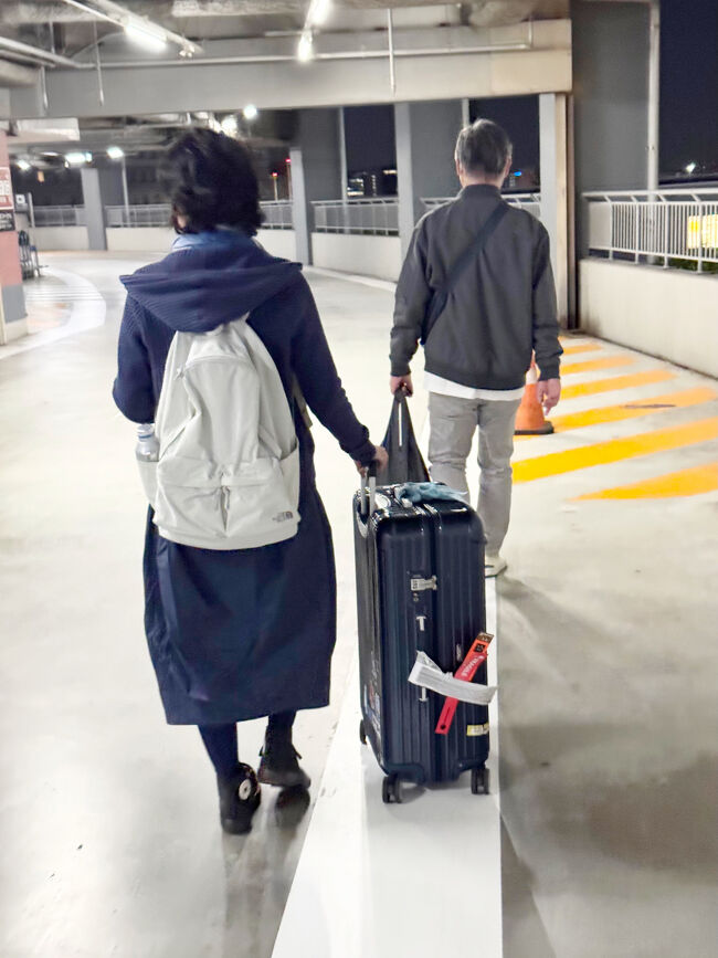 これまた<br />あっという間に羽田空港<br /><br />夫に迎えに来てもらいました<br />ありがと～