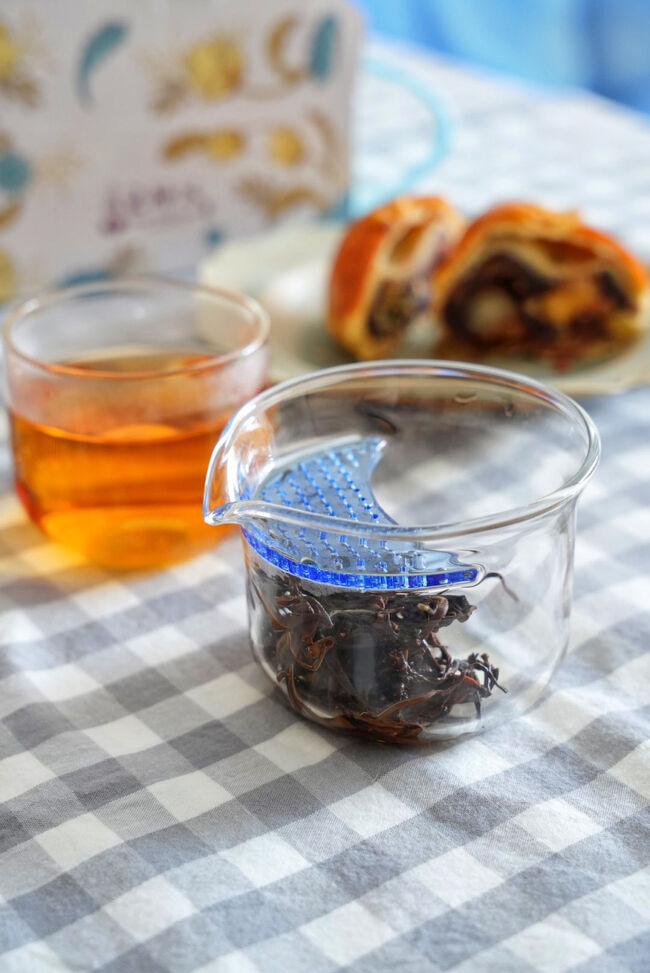 購入したひとり用茶器で<br />早速いただきました<br /><br />旅の余韻を楽しみました