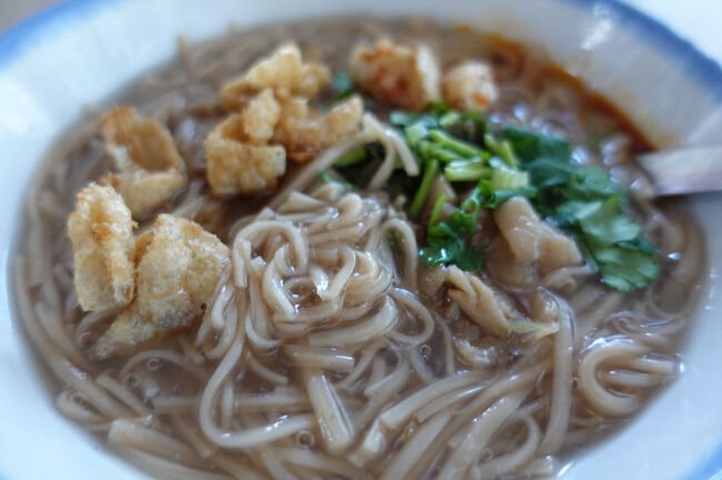 素食らしい。揚げもん、なんやろね？