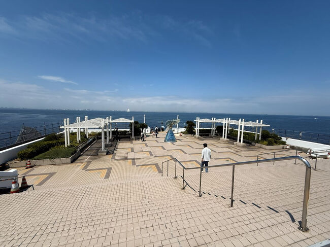 海の中に浮かぶ人工島、本当にその呼び声通り、開放感が抜群で，とても気持ちが良いロケーション。