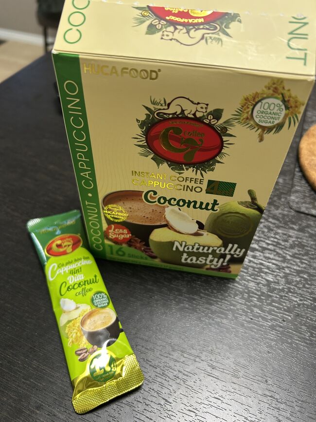 ココナッツコーヒーインスタントスティック<br />美味しい！試食した時はアイスで飲んで美味しかった！<br />