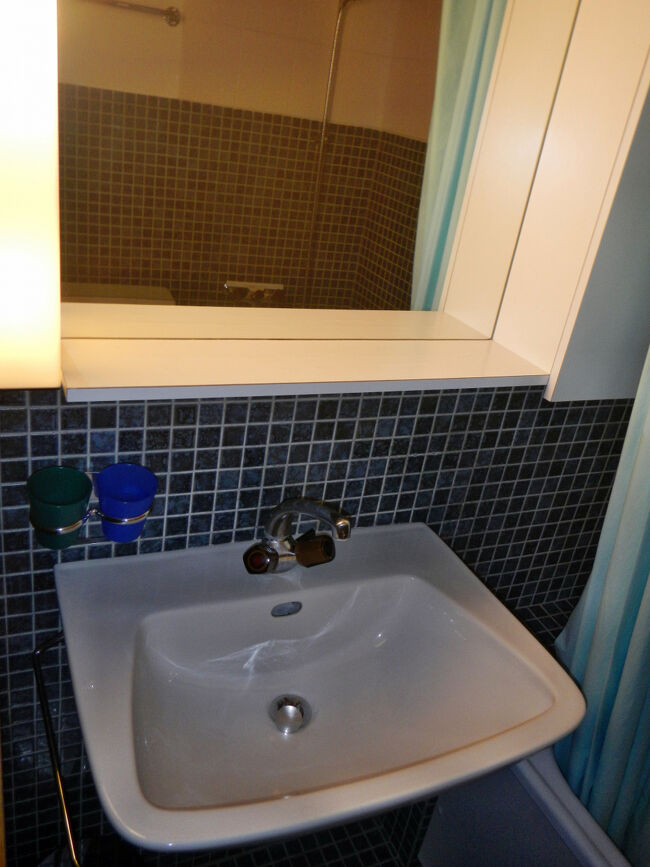 洗面台もシンプルなものに戻った。これで十分。