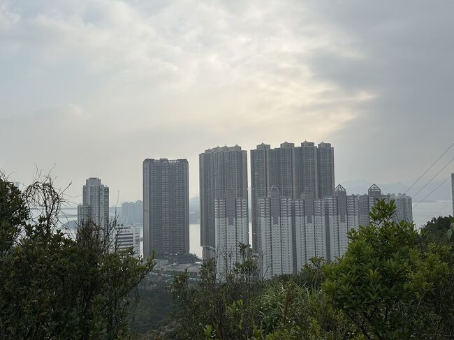 深井の街並み。