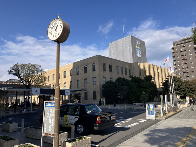 重厚な歴史ある鹿児島市役所へ