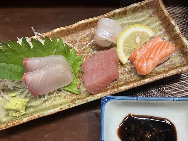 明日は記念日で<br />刺身サービスで<br />感謝！！<br />