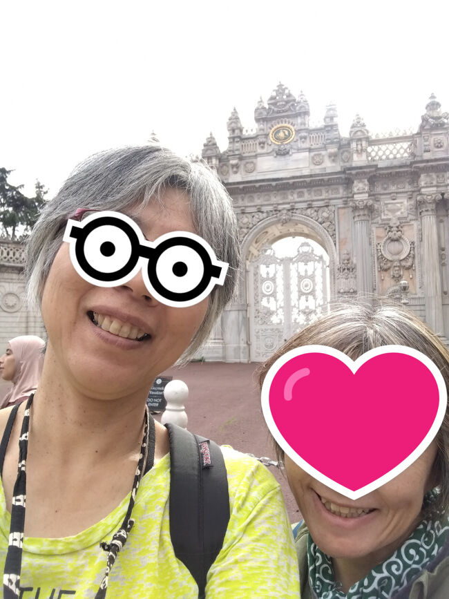 ドルマバフチェを見学しようとしたところ、行列だったので外観を見てぶらぶらしていました。