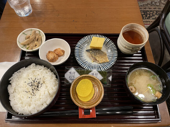 翌朝、ホテルで和朝食を