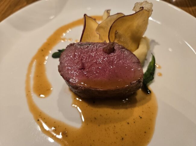 子牛フィレとプロシュートの<br />サルティンボッカ。