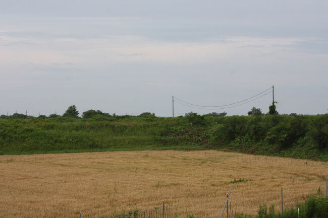 勇払郡むかわ町汐見。<br />上の写真よりも、さらに汐見方面を撮りました。